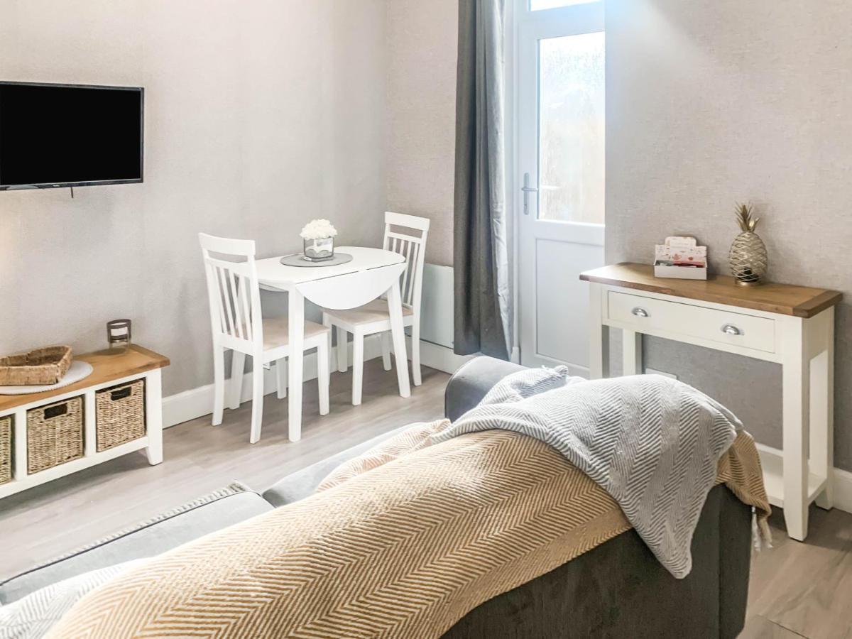 The Rosebery Retreat By The Castle 1-Bed Apartment Inverness Ngoại thất bức ảnh