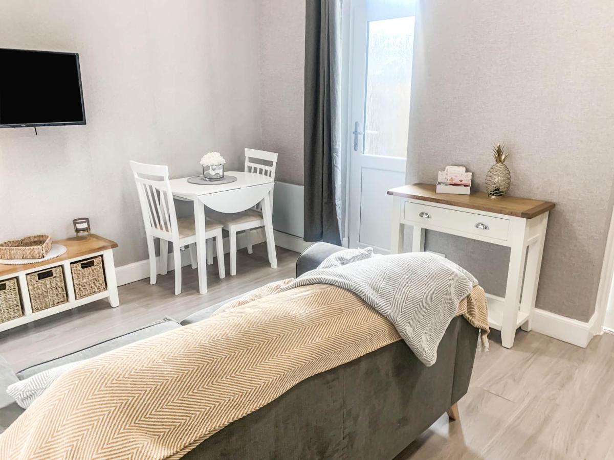 The Rosebery Retreat By The Castle 1-Bed Apartment Inverness Ngoại thất bức ảnh