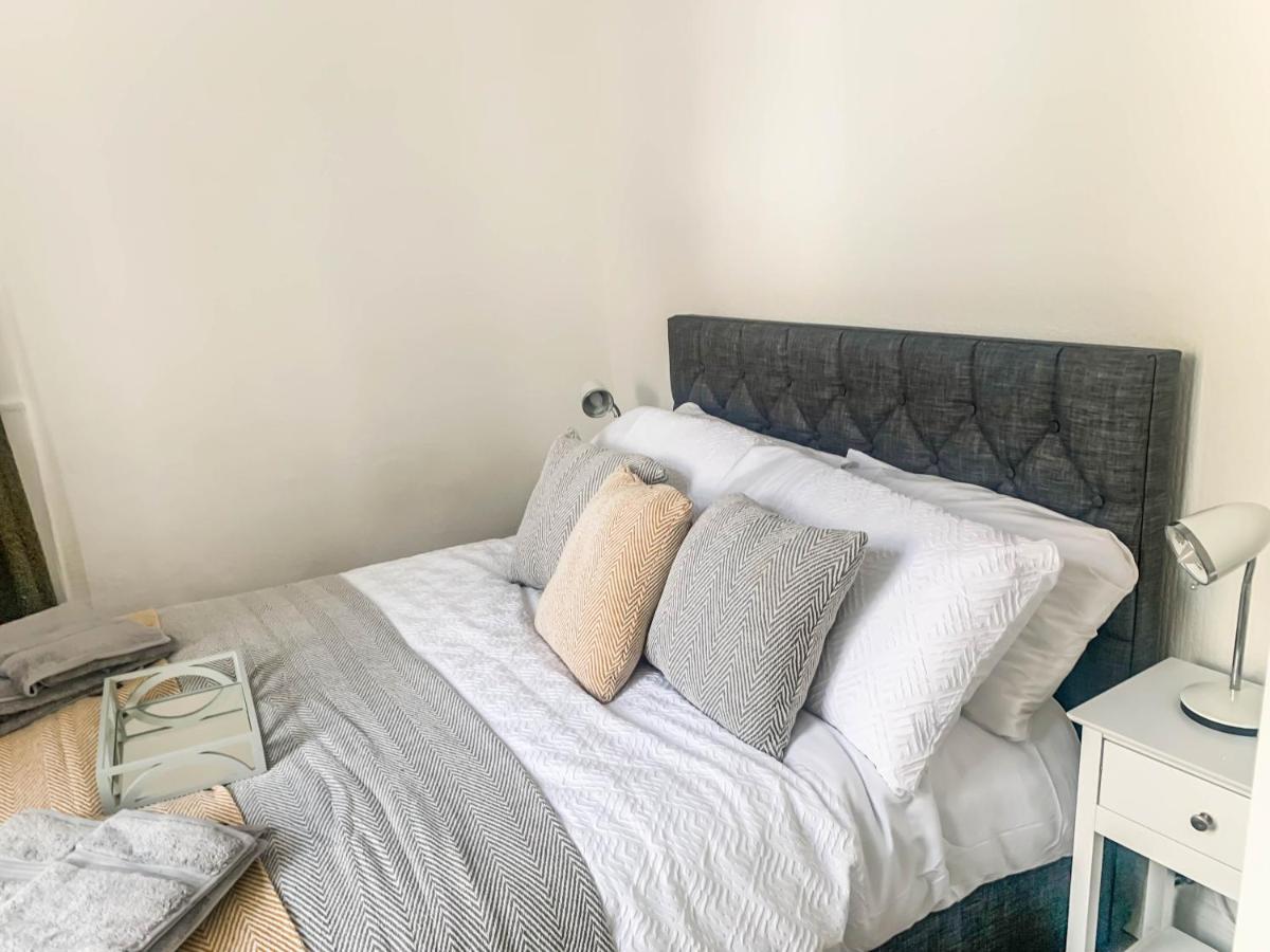 The Rosebery Retreat By The Castle 1-Bed Apartment Inverness Ngoại thất bức ảnh